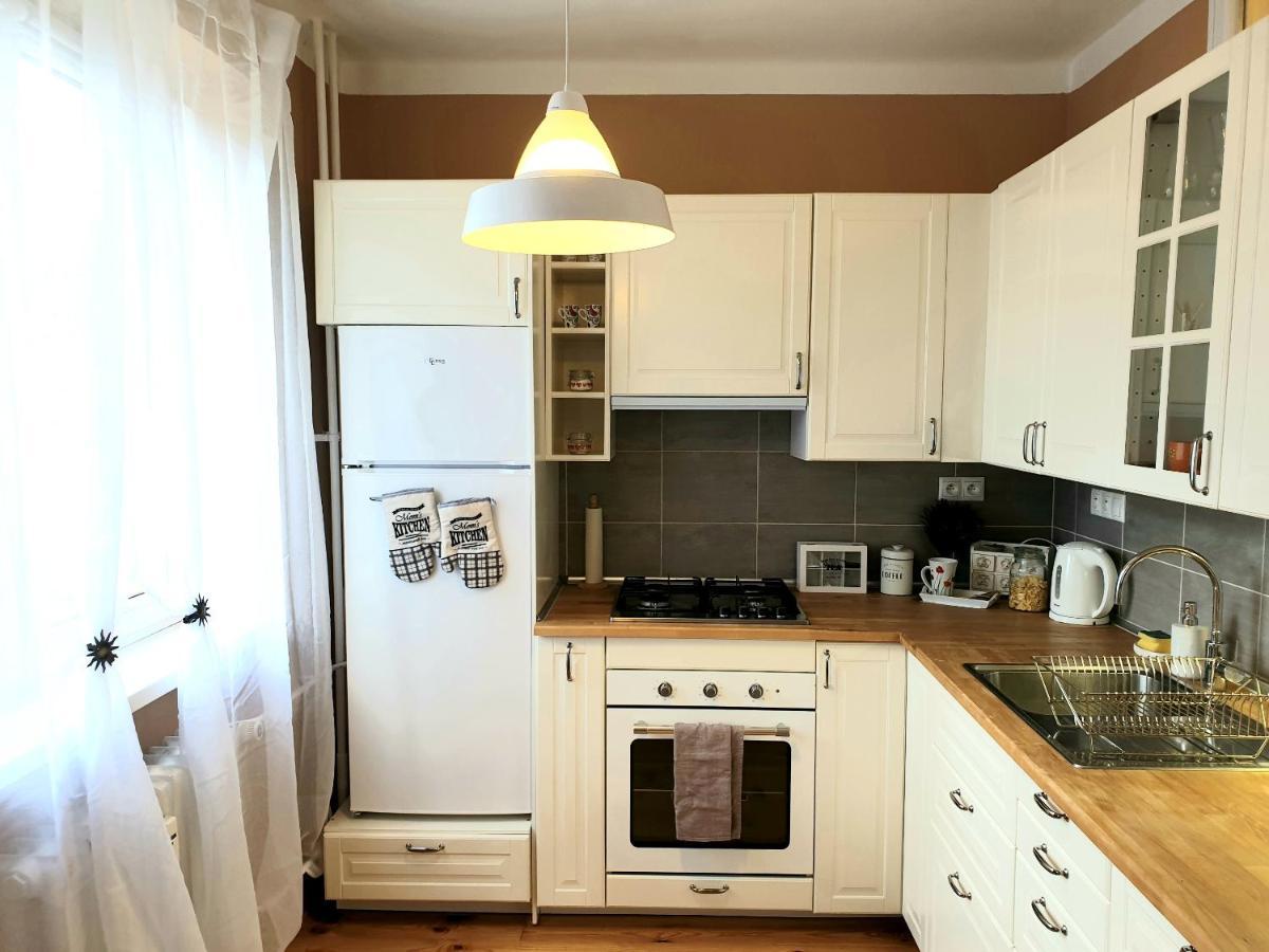 Apartman Central, Self Check In 24 H, Free Parking Banská Bystrica Exterior foto