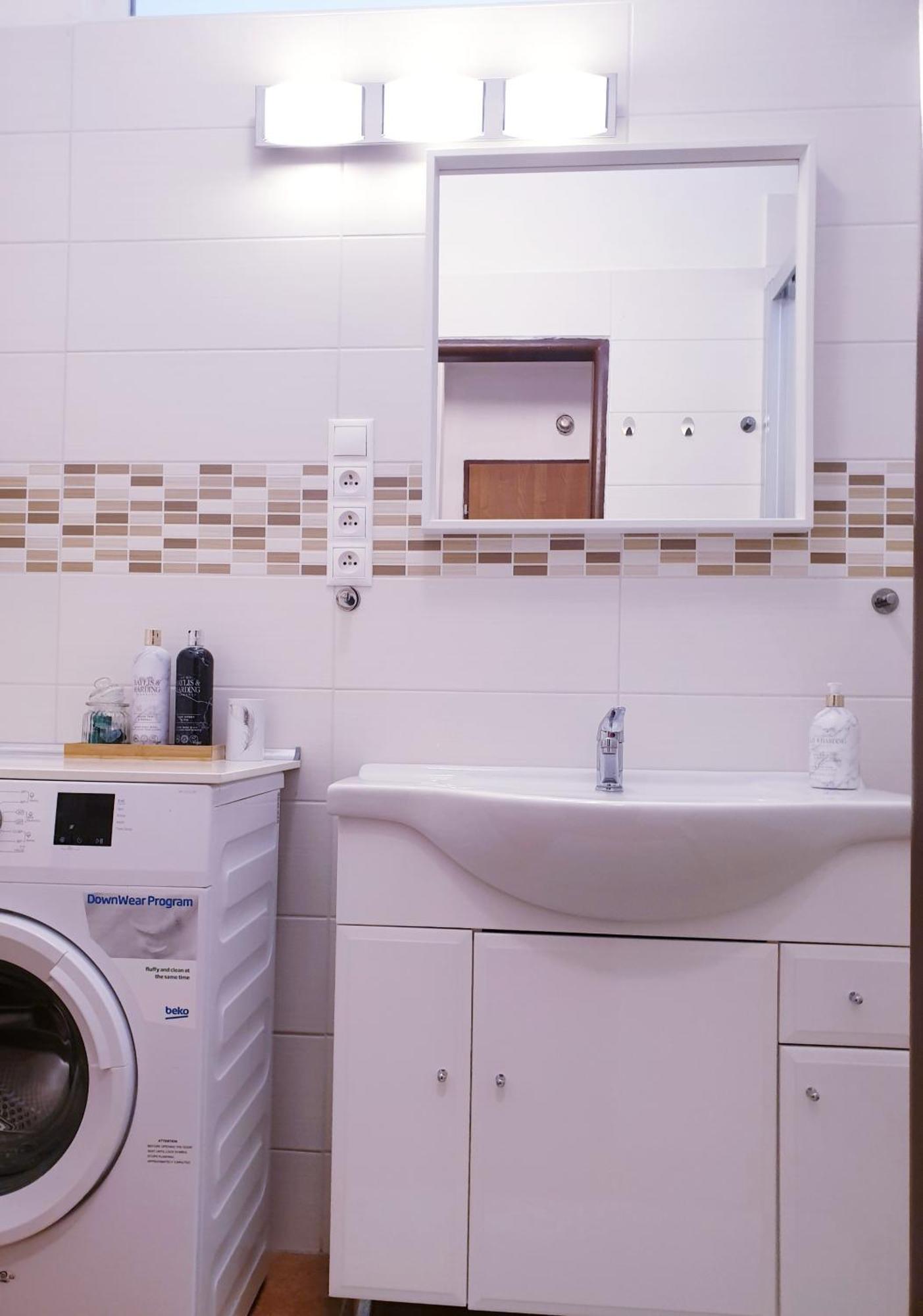Apartman Central, Self Check In 24 H, Free Parking Banská Bystrica Exterior foto